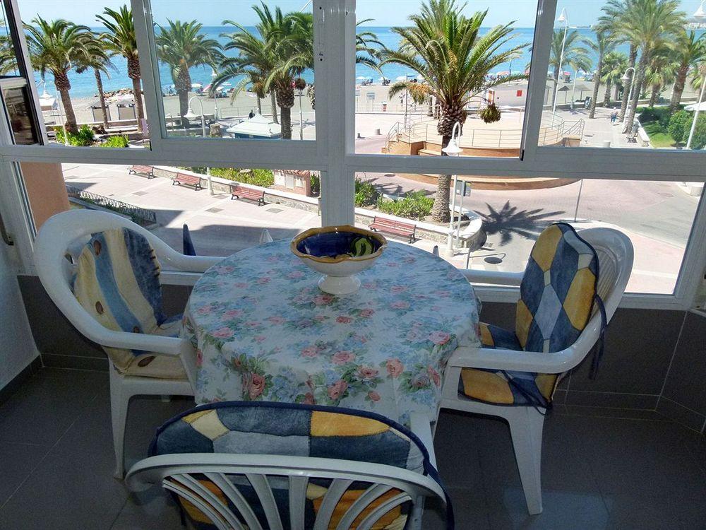 Apartamentos Intercentro Torrox-Costa Екстер'єр фото