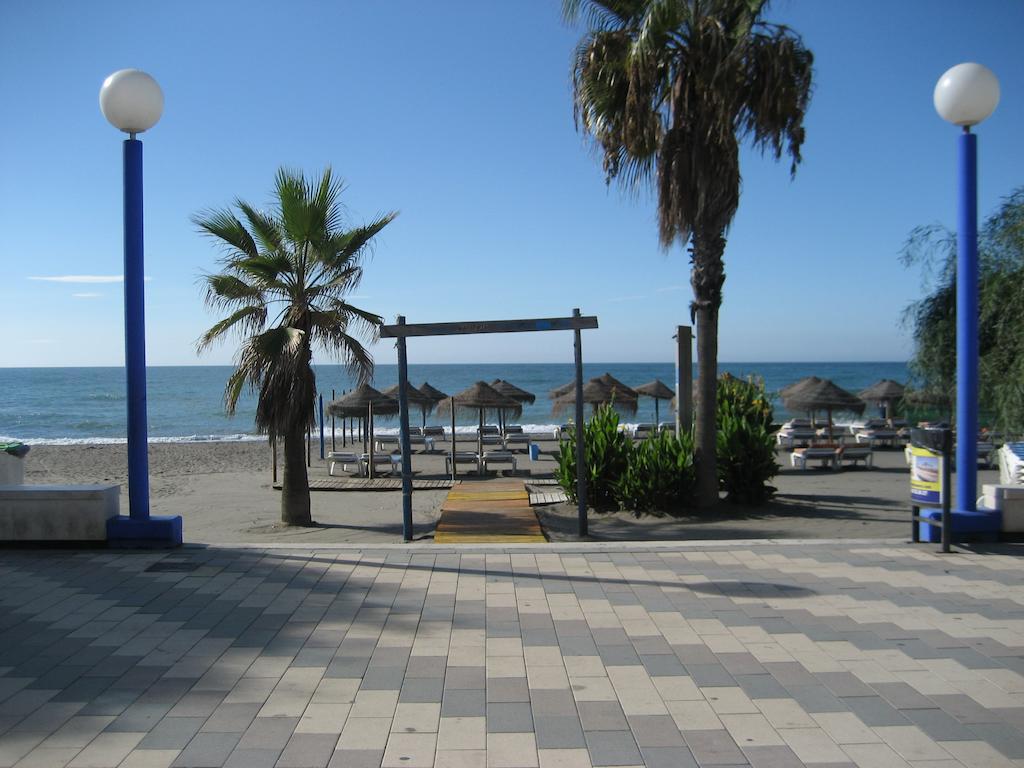 Apartamentos Intercentro Torrox-Costa Екстер'єр фото
